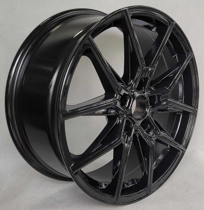 Felgi 18 Audi A3 8V Seat Leon 4 Skoda Octavia 4 3 VW Touran 3 Golf 7 8