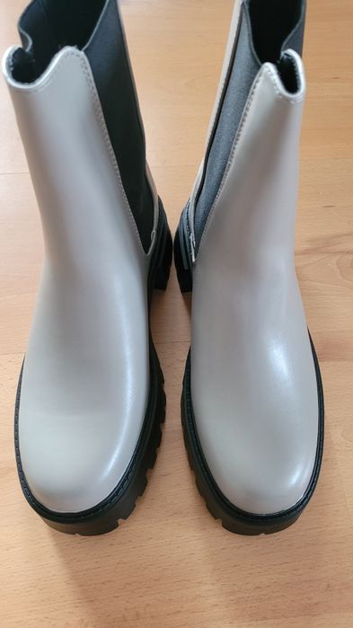 Nowe szare sztyblety even&odd rozmiar 38