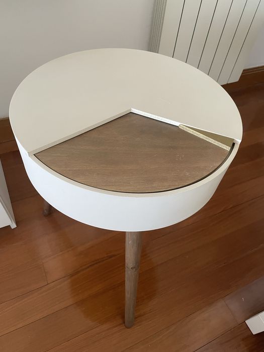 Mesa apoio e decoração