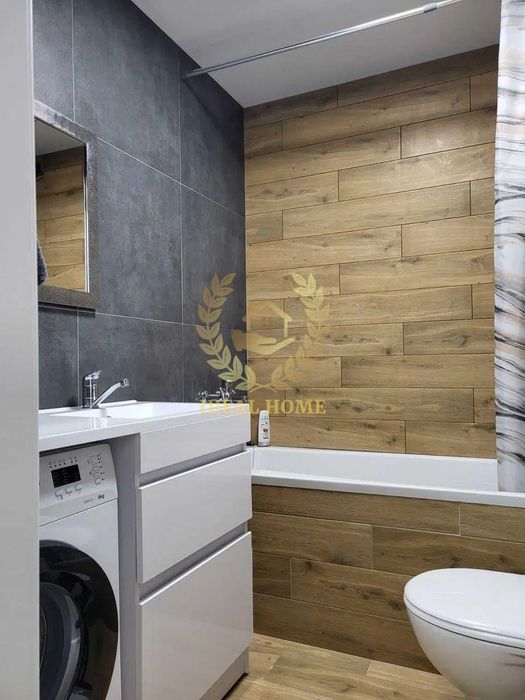 Продам будинок 3 кімн, 176.3/50.6/40 м², 5 соток, Погреби