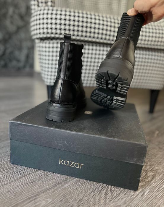 KAZAR - czarne botki/buty ze skóry. Elastyczna cholewka. Rozmiar 37.