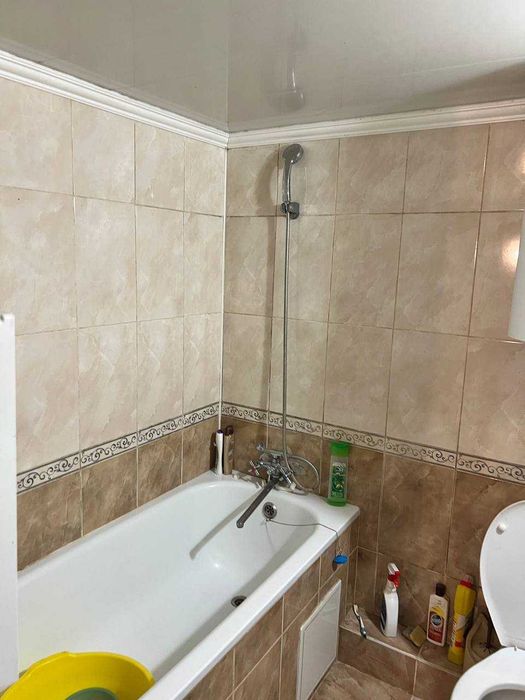 Продаж 1п будинку з ділянкою 36 соток в с.Садове