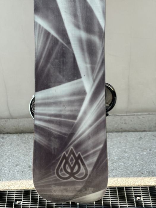 Sprzedam deskę snowboardową Lib Tech z wiązaniami Union Travis Rice