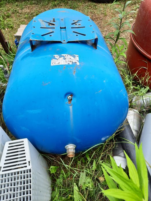 Zestaw hydroforowy przeponowy 200 L poziomy  + pompa Aquasystem