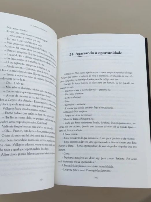 O Detetive Esqueleto: Os Sem Rosto