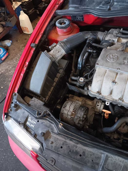 Vendo carinha VW Polo 1,6 gasolina