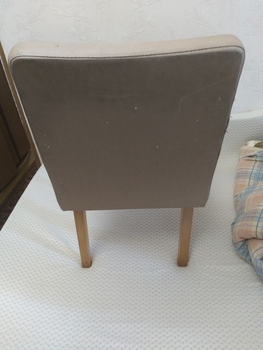 Стілець хатній,б/у