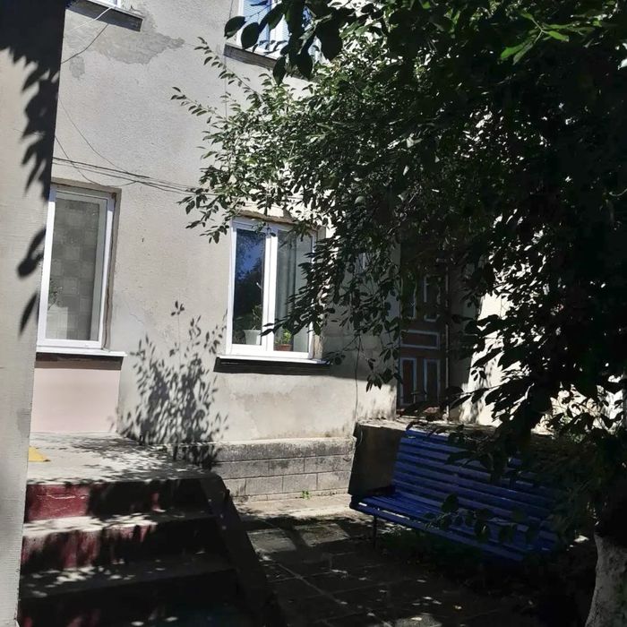 2 кімнатна за 8500$