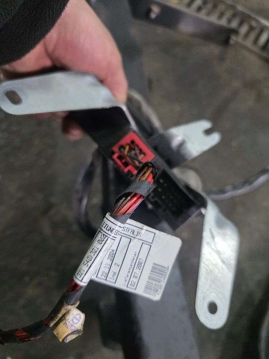 Golf V Hak holowniczy Westfalia