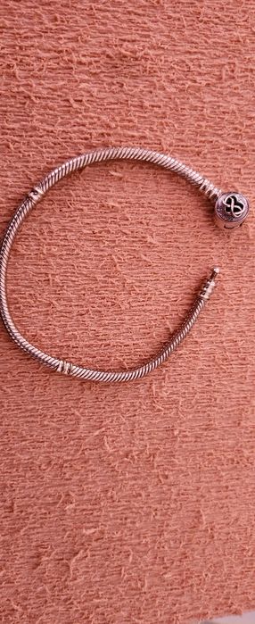 Pulseira infinito pandora