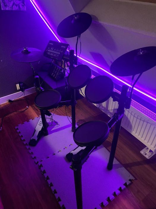 Yamaha DTX402K - perkusja elektroniczna