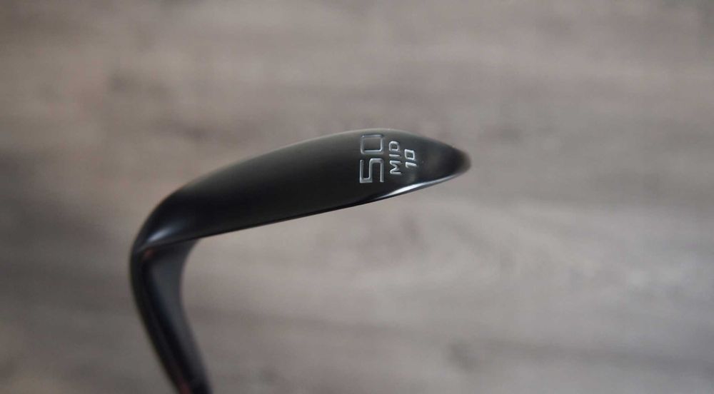 Kij do golfa Cleveland rtx black zipcore tour satin wedge rh 50 stopni
