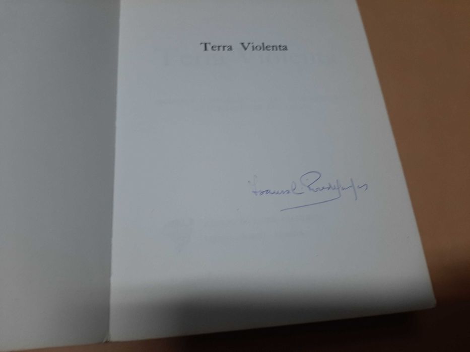 Terra Violenta // Dinah Silveira de Queiroz