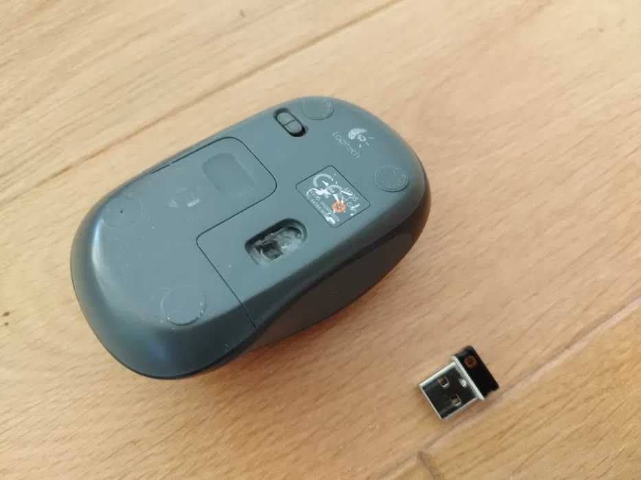 Mysz Logitech M235