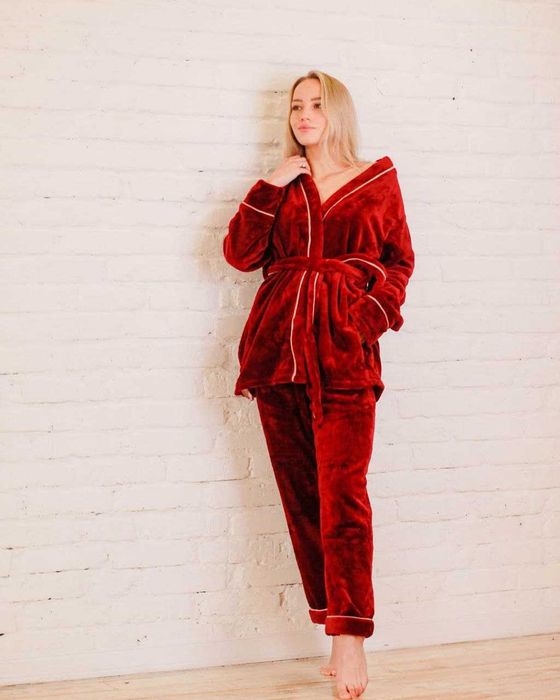 Тепла плюшева жіноча піжама ( халат і штани)