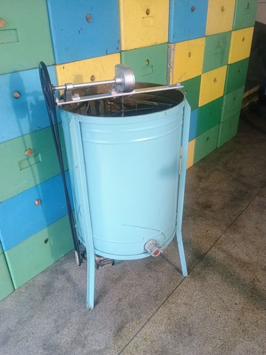 Miodziarka 3 ramkowa