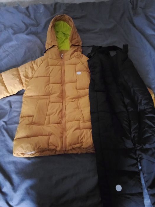 Зимний детский  костюм новый