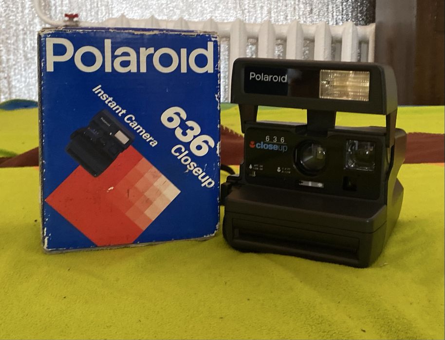 Фотоапарт polaroid 636
