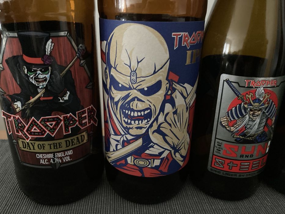 3 garrafas Iron Maiden para colecionadores