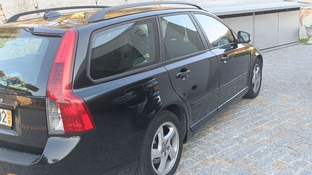Volvo V50 2010 Familiar