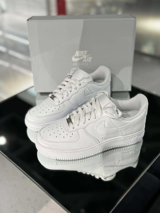 Buty Nike Air Force 1 biale R. 43
