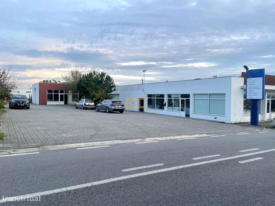 Armazém comercial com Negócio em Funcionamento – Cadima (Cantanhede)
