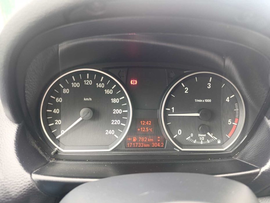 BMW Série 1 – 118D Line Sport- 1995cm3 – 143 cv