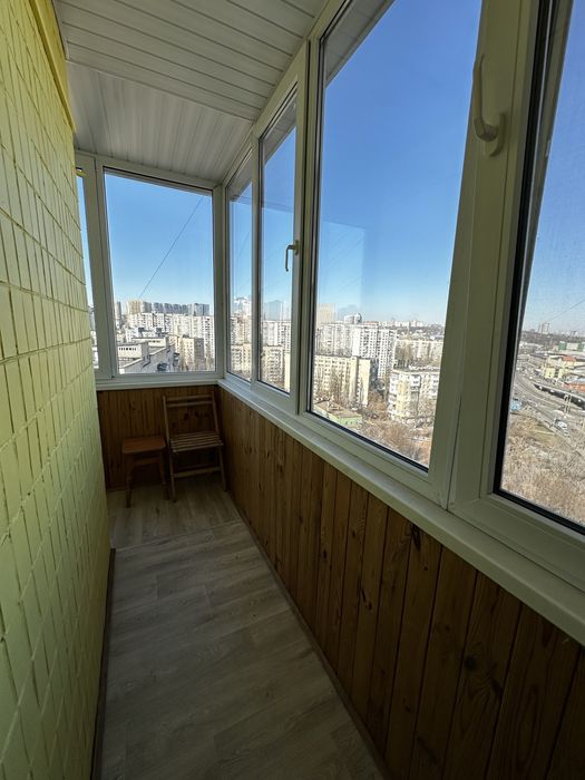 2 кімнатна квартира. Голосіївський район, проспект Науки 16