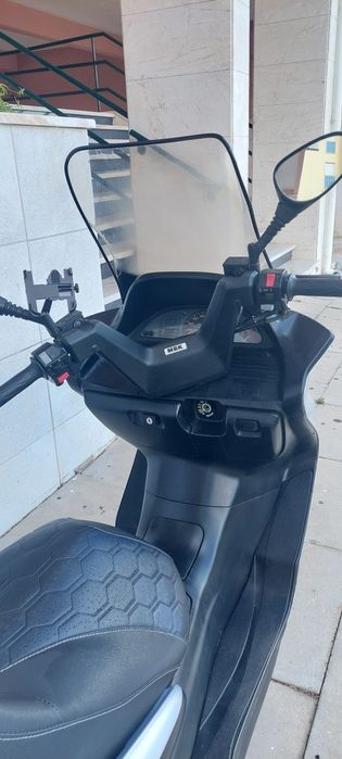 Scooter  250 YAMAHA