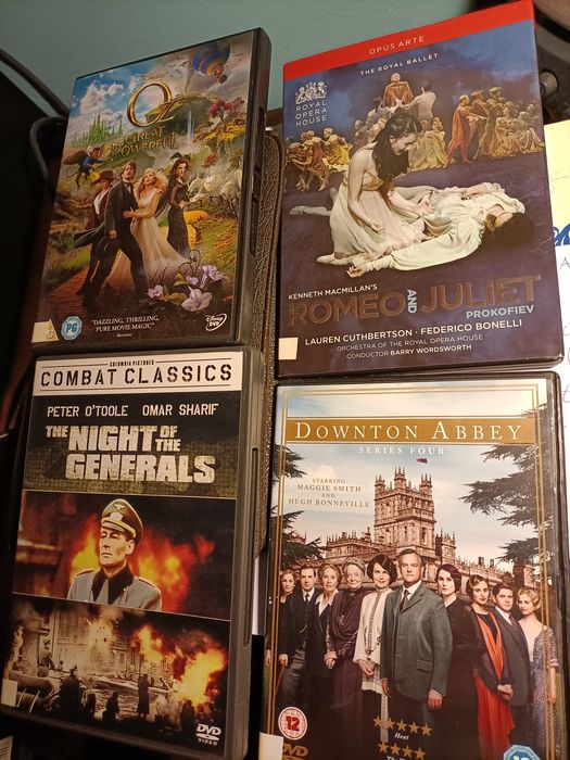 Filmes em DVD Indiana Jones, Mr. Bean, John Travolta,etc.