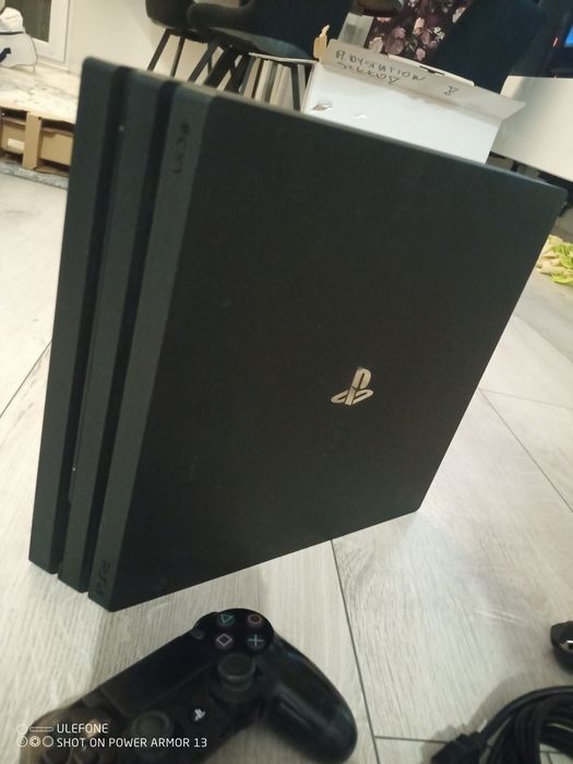 Ps4 pro 1tb pad gry REZERWACJA