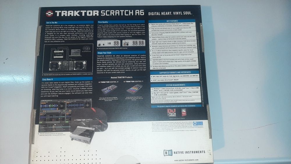 -traktor scratch A 6 ( placa d3 som + timecodes 2x lp/2× cd )

-não in