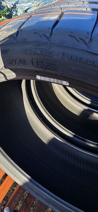 Bridgestone Potenza S005 235 35 R19 91Y XL Ochronny rant 2 szt Nowe