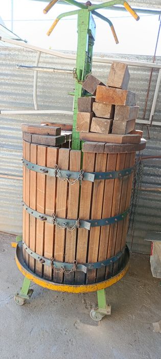 Prensa de vinho hidráulica
