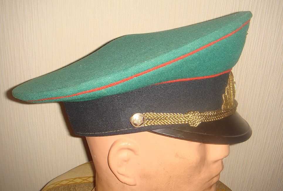 Фуражка офицера ВВС ПВ КГБ СССР