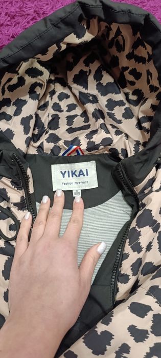 Куртка весняна 146