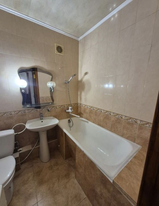 1 квартира новые дома, дворец спорта, Байрона 136