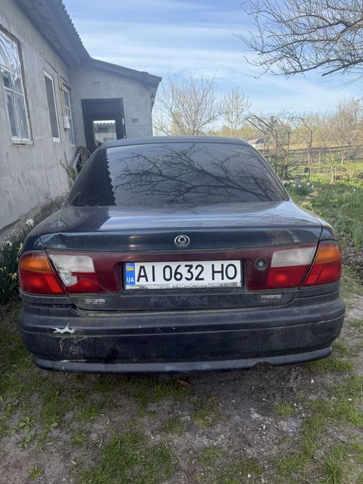 Продам Mazda 323