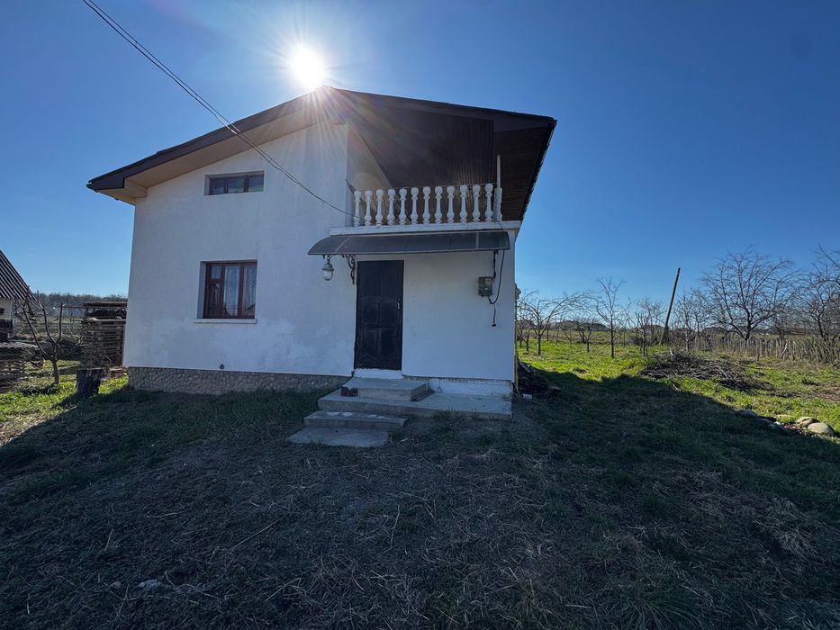 Обмін на квартиру . 20 км від міста