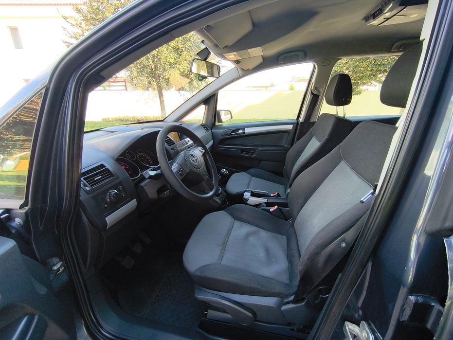 Opel Zafira 7 lugares 1.9 gasóleo (POSSIBILIDADE DE FINANCIAMENTO)