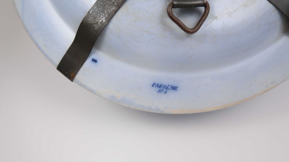 Prato antigo em faiança Séc. XIX