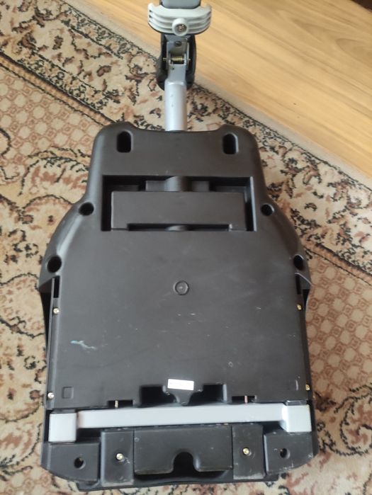 FOTELIK Baza Maxi Cosi do samochodu  sprzedam