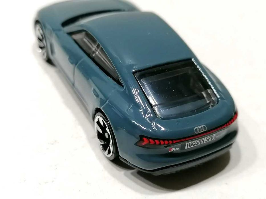 Hot Wheels Audi RS e-tron GT