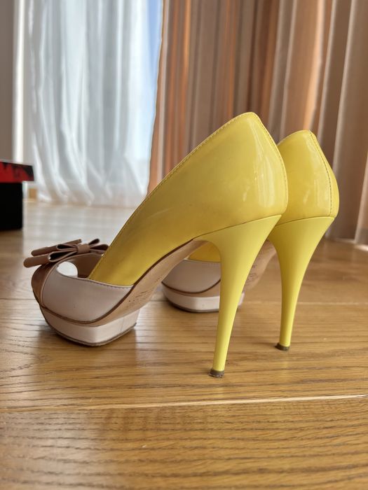 Туфлі Carlo Pasolini