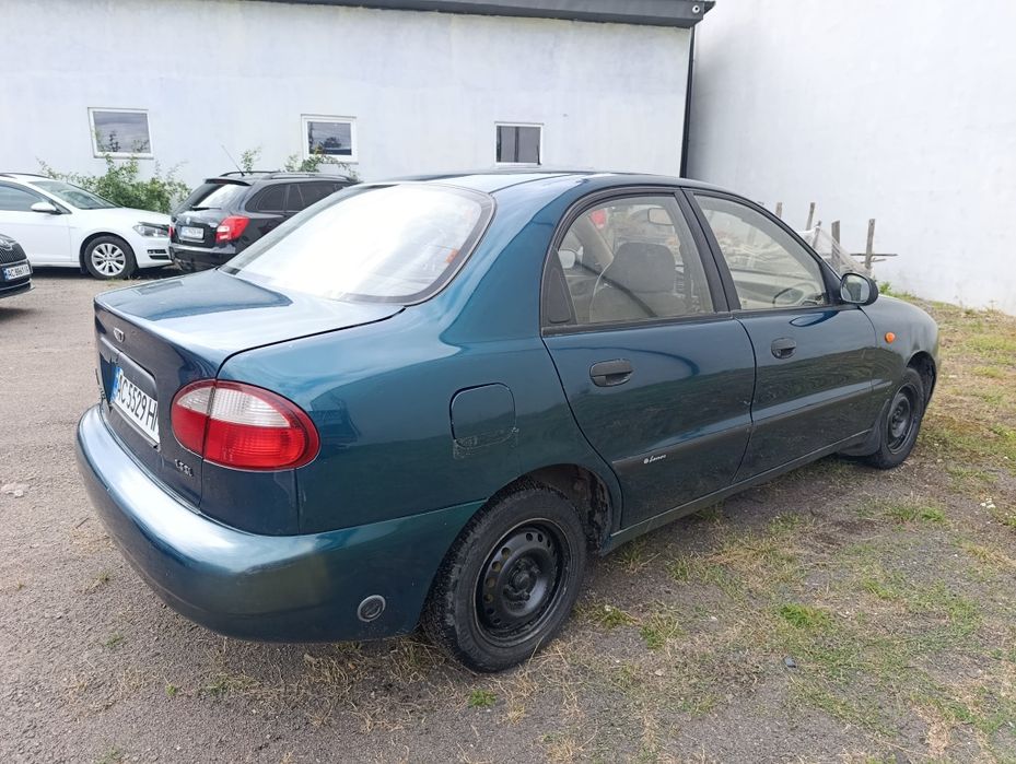 Daewoo Lanos   999$
