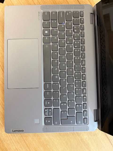 Leonovo Idealpad Flex 5 16GB RAM 512 SSD