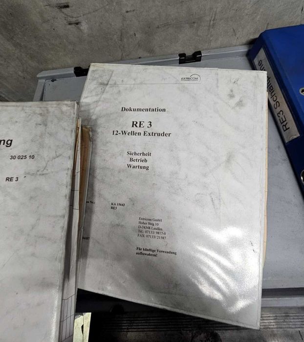 Extricom RE3 32   , 12-ślimakowy Ring Extruder