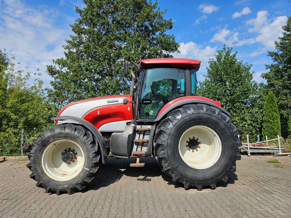 Ciągnik rolniczy Valtra s260, 2004r.