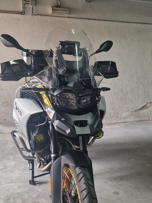 BMW f 850 GSA 40° aniversário  Akrapovič
