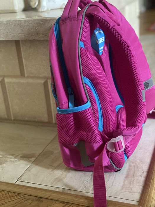 Продам рюкзачок для дівчинки
